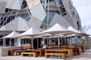 Arintji Cafe  Bar - QLD Tourism