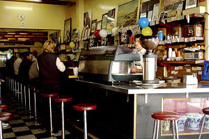 Pellegrini's Espresso Bar - Melbourne Tourism 0