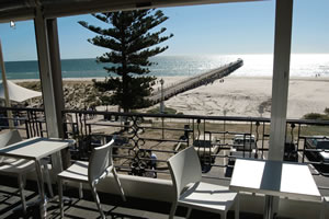 Grange Hotel - Accommodation Sunshine Coast 0