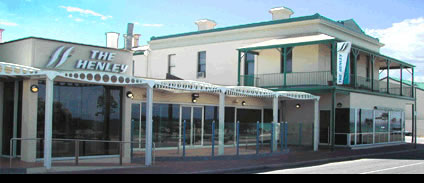 Henley Beach Hotel - Geraldton Accommodation