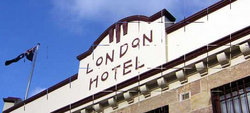 London Hotel and Restaurant - Accommodation QLD