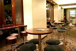 Gladstone Park Hotel - Accommodation Newcastle 0
