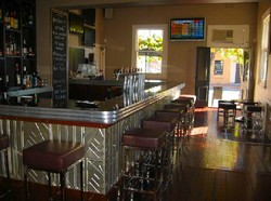 Duke Of Brunswick Hotel - Pubs Perth 1