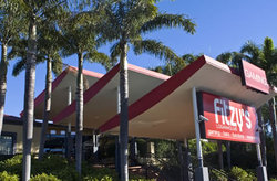 Fitzy's Hotel - Accommodation Sunshine Coast 1
