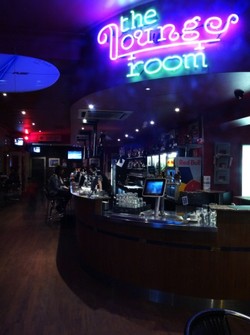 Glenelg Jetty Hotel - Pubs Perth 1
