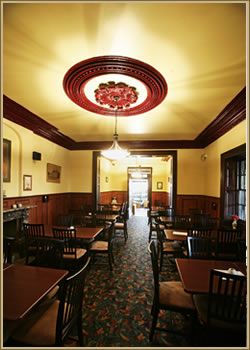 Macquarie Arms Hotel - Hotel Accommodation 2