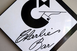 Charlie's Bar - thumb 2
