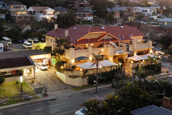Harbord Beach Hotel - Accommodation Cooktown 2