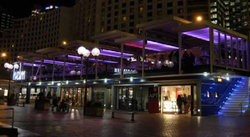 Helm Bar - Accommodation in Surfers Paradise 3