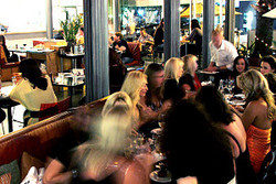 Luxe Resturant & Wine Bar - Accommodation Tasmania 3
