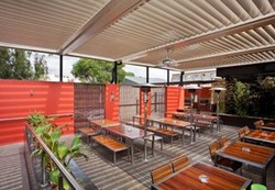 Gladstone Hotel - Pubs Perth 3