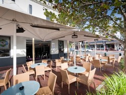 Arab Steed Hotel - Pubs Perth 1