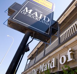 Maid Of Auckland Hotel - Accommodation Georgetown 3