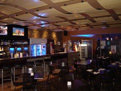 Strata Bar - Accommodation in Surfers Paradise 1