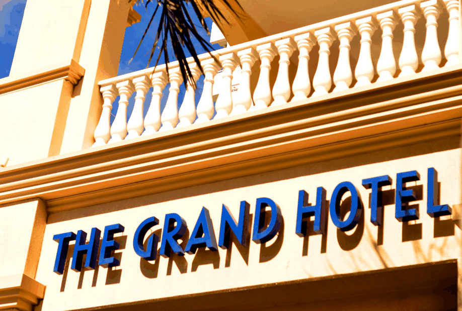 The Grand Hotel - Restaurant Canberra 3