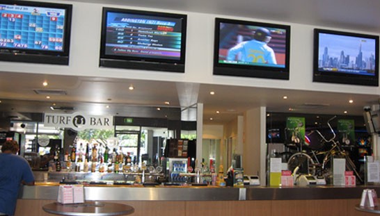 Ferry Road Tavern - Accommodation in Surfers Paradise 1