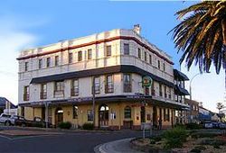 The Grand Hotel - Kiama - Wagga Wagga Accommodation