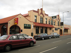 Cooley's Hotel - Accommodation Tasmania
