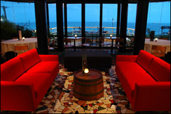 The Beach Hotel Merewether - St Kilda Accommodation