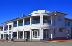Cottesloe Beach Hotel - Accommodation Nelson Bay