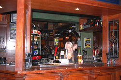 Metro Puggs Irish Bar - QLD Tourism 1