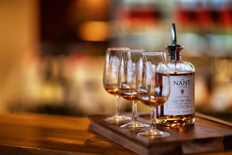 Nant Whisky Bar Salamanca - Accommodation Brunswick Heads