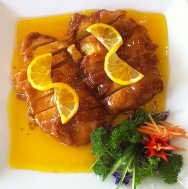 Chives Chinese  Thai Seafood Restaurant - Carnarvon Accommodation