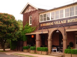Burrawang Village Hotel - Geraldton Accommodation
