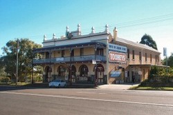 Caledonia Hotel - Pubs and Clubs