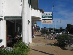 Stella's Dromana Hotel - Townsville Tourism