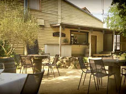 The Cosmopolitan Hotel - Accommodation Cooktown