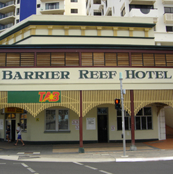 The Barrier Reef Hotel - Yamba Accommodation