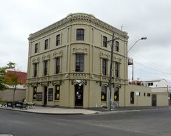 Max Hotel Geelong - Tourism Canberra
