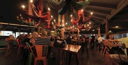 Clancys Fish Pub - City Beach - Pubs Sydney