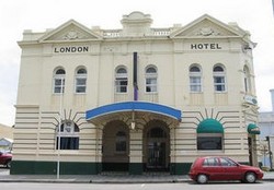The London Hotel - Geraldton Accommodation