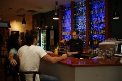 Vibe Bar And Restaurant - thumb 1