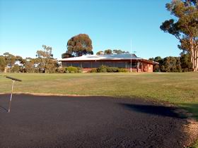 Maitland Golf Club Incorporated - Accommodation NT