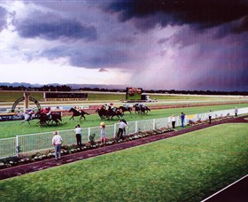 Hawkesbury Race Club - Accommodation Cooktown