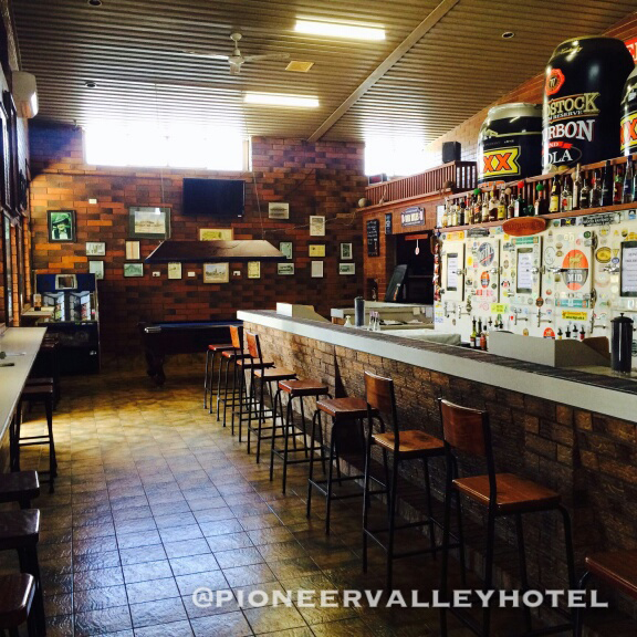Pioneer Valley Hotel - St Kilda Accommodation