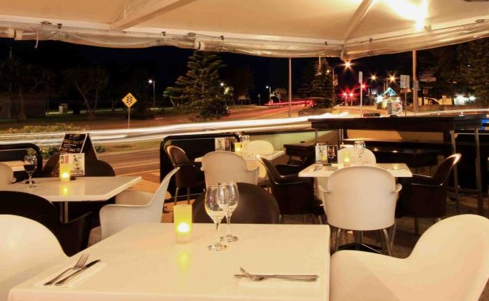 Cafe Fresh Lounge Bar  Shinsen Restaurant - St Kilda Accommodation