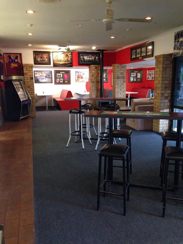 The Back Page Sports Bar  Grill - Wagga Wagga Accommodation