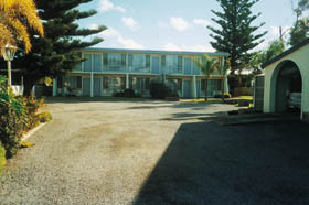 Troubridge Hotel - Accommodation NT