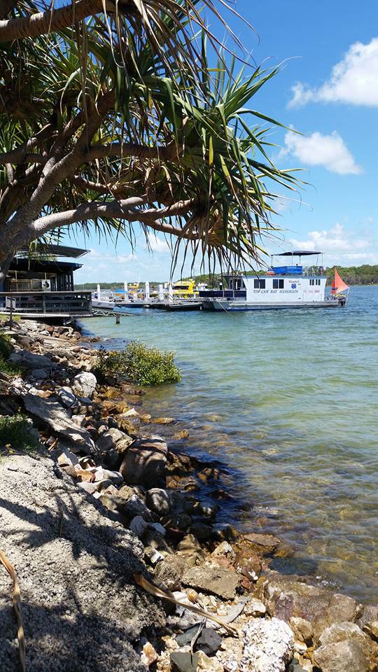 Tin Can Bay Yacht Club Bistro - Kingaroy Accommodation