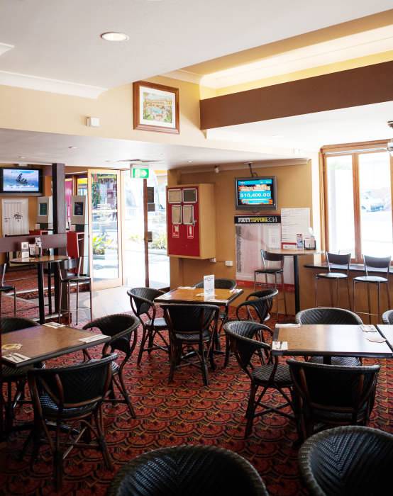 Cecil Hotel - Townsville Tourism