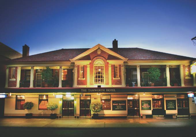 Tamworth Hotel - Townsville Tourism