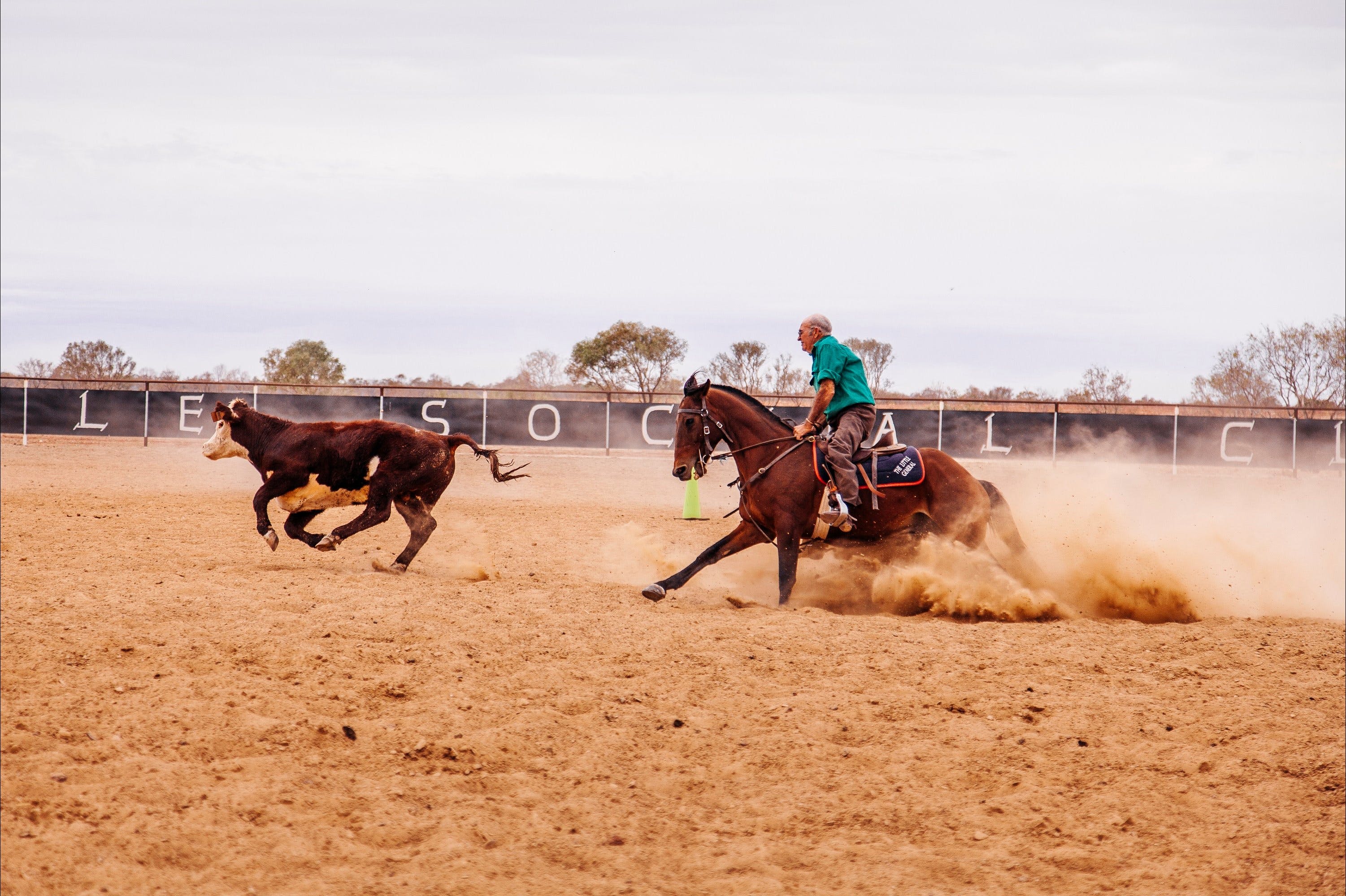 Birdsville Campdraft  Rodeo and Bronco Branding - Accommodation NT