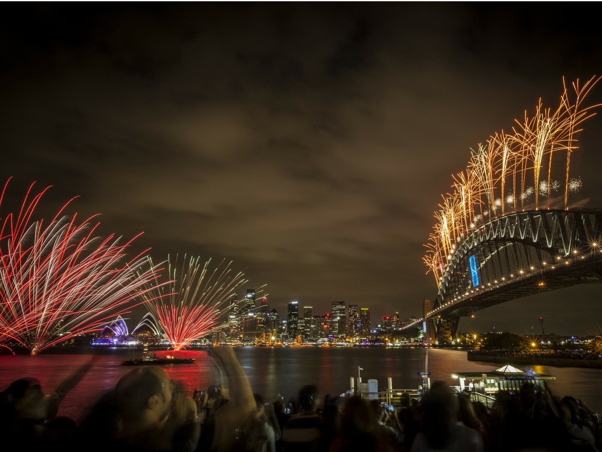 New Years Eve Cruise Sydney Harbour With Vagabond Cruises - thumb 2