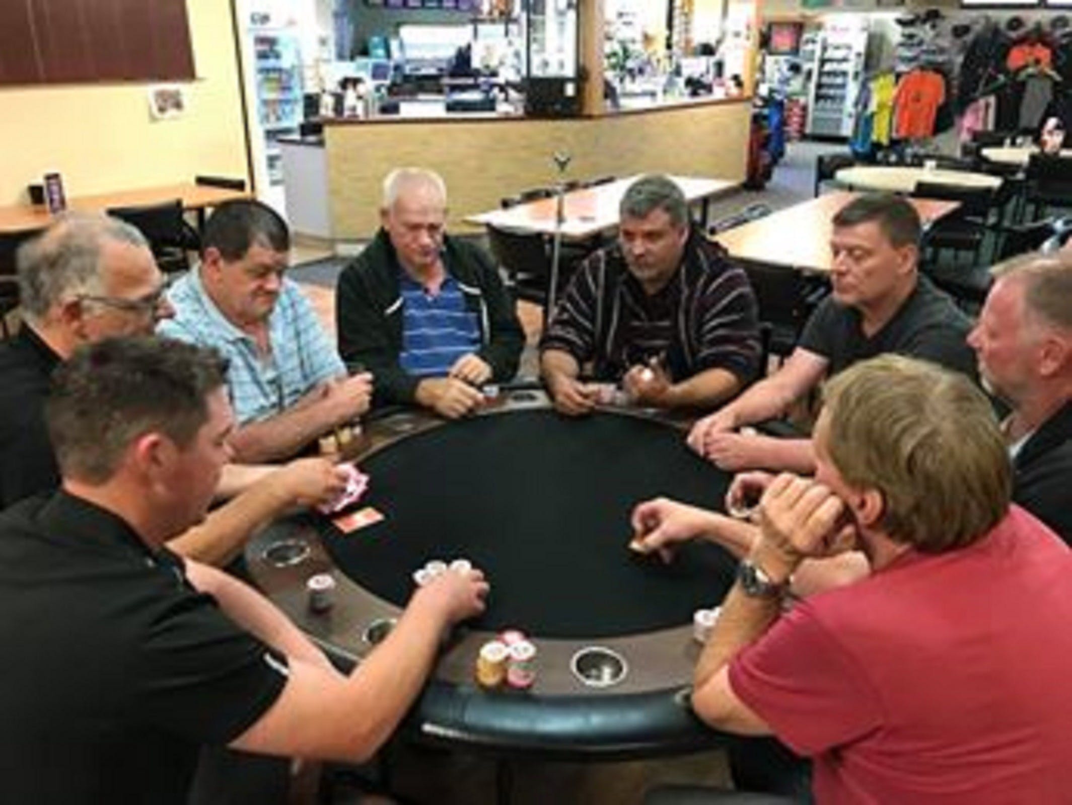 Numurkah Golf and Bowls Club - Poker Wednesday - Accommodation NT