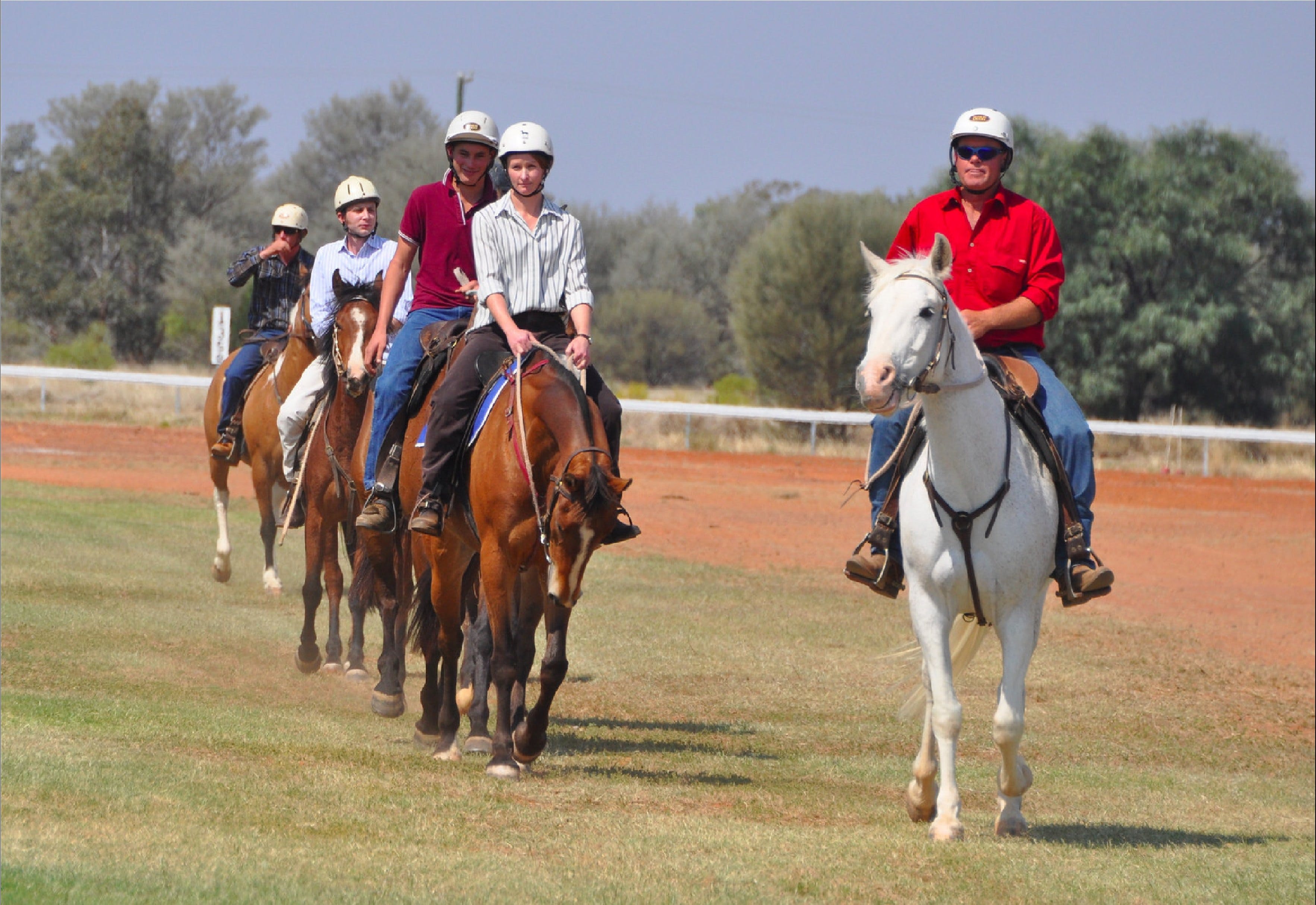 Pride of the West Races 2020 - Kingaroy Accommodation