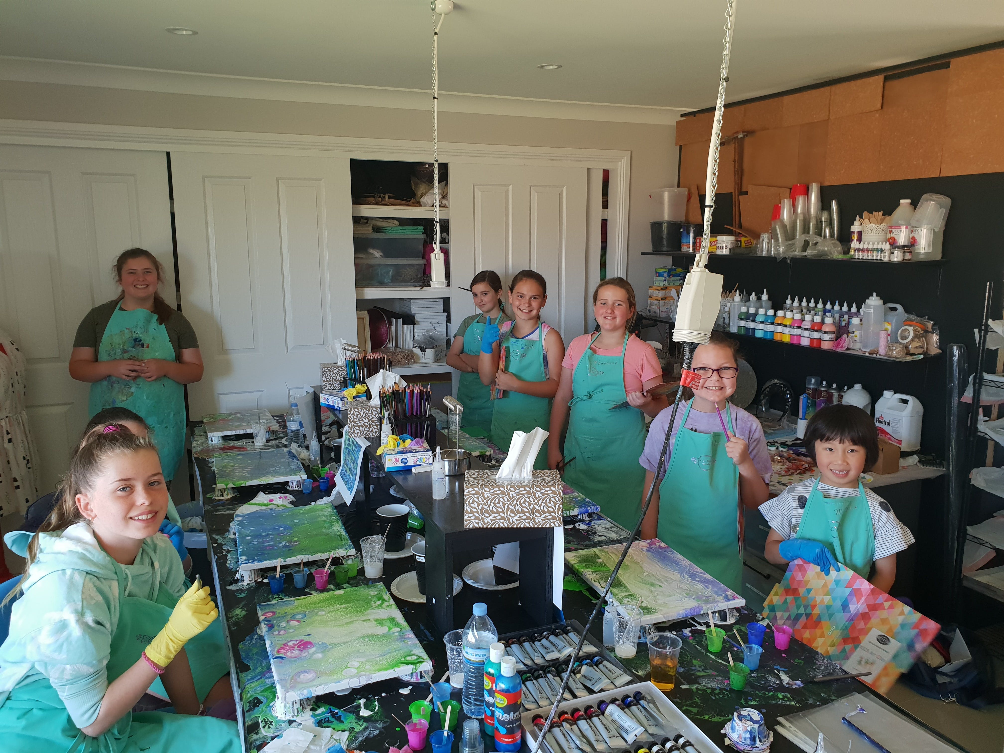 School holidays - Kids art class - Painting - Accommodation Redcliffe